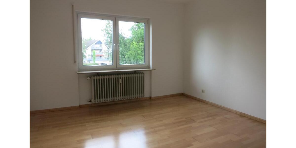 Etagenwohnung Gundelfingen - 2 Zimmer, 49 m&sup2;, 670&euro; | Angebot:25968291