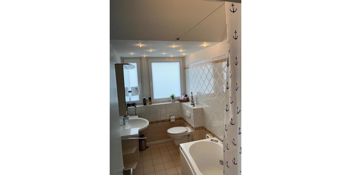 Wohnen auf Zeit Lübeck Sankt Gertrud - 50 Zimmer, 140 m&sup2;, 129&euro; | Angebot:26050412