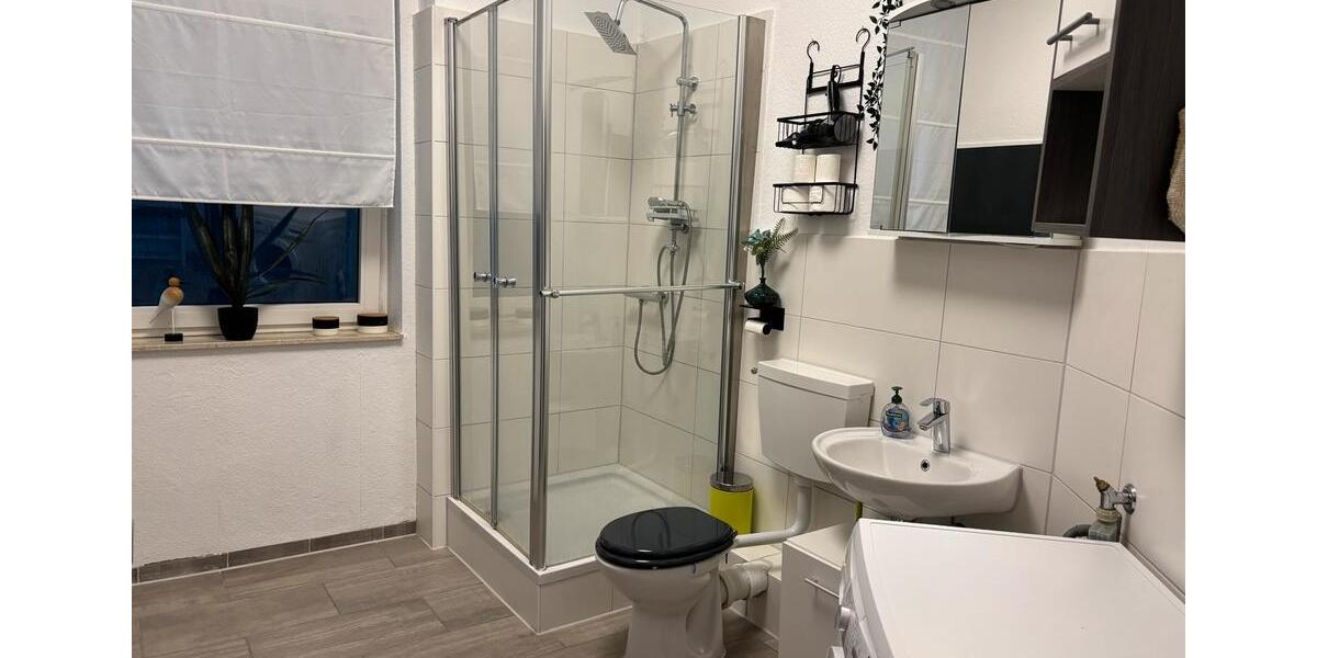 Etagenwohnung Bremerhaven Mitte - 2 Zimmer, 48 m&sup2;, 700&euro; | Angebot:27692223