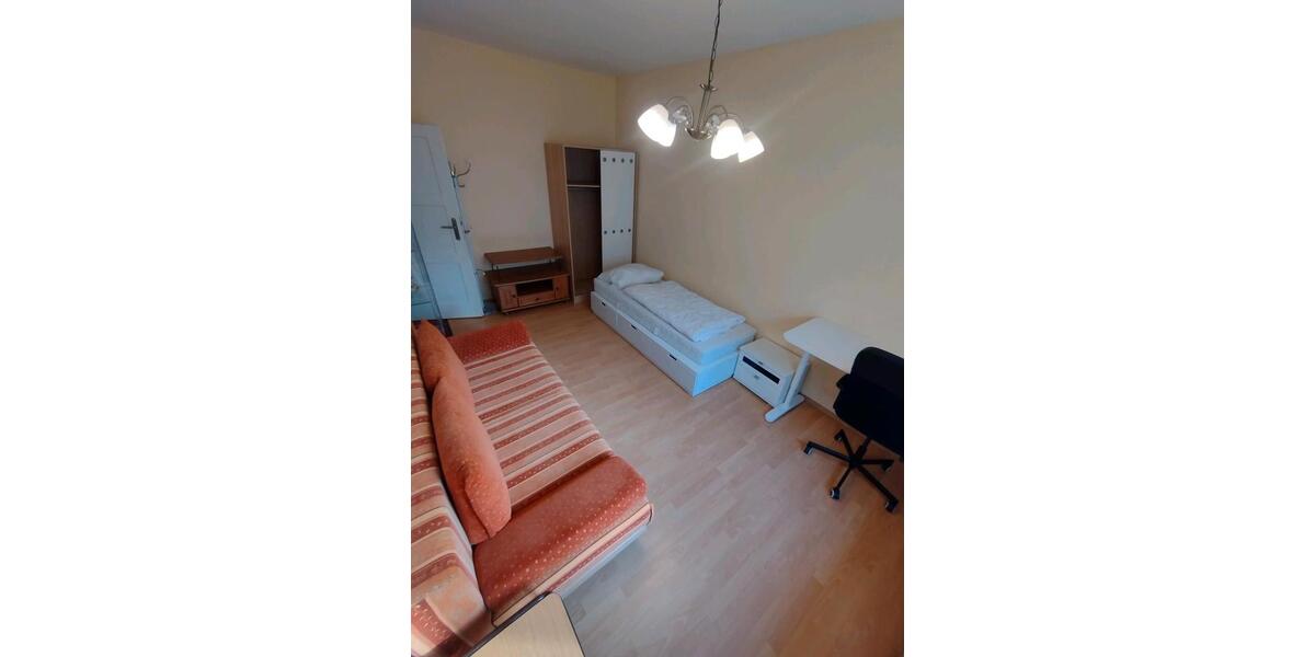 Wohnen auf Zeit Markkleeberg - 1 Zimmer, 13 m&sup2;, 450&euro; | Angebot:26662558