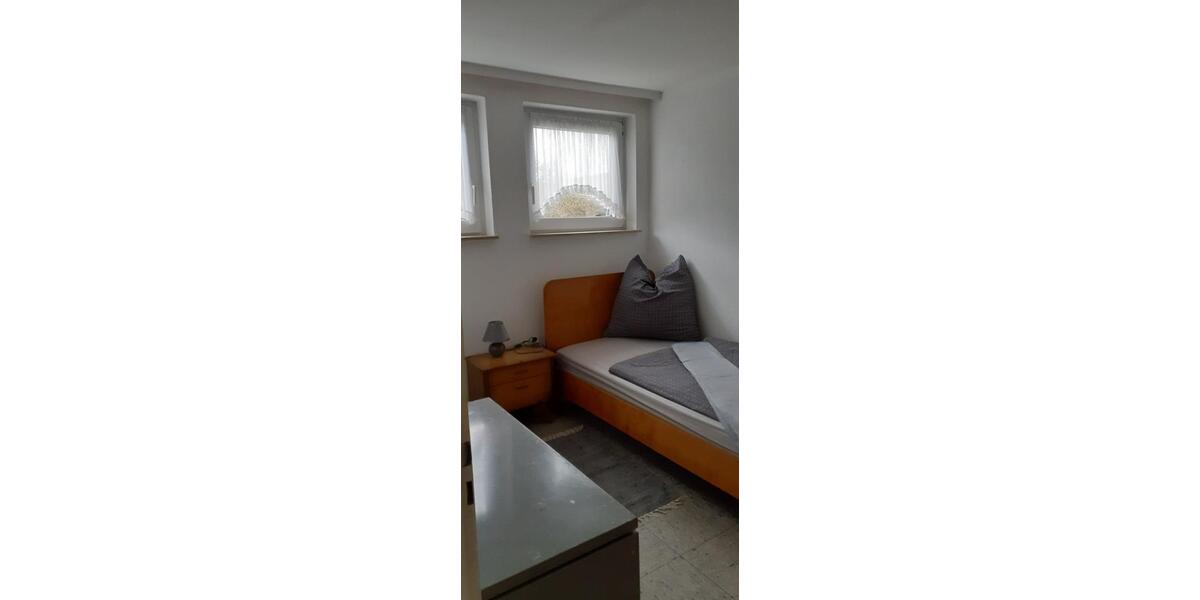 Wohnen auf Zeit Rommerskirchen - 6 Zimmer, 140 m&sup2;, 20&euro; | Angebot:20971571