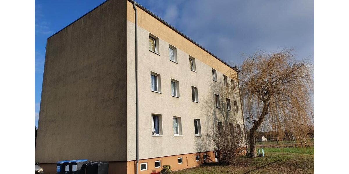 Dachgeschoßwohnung Milower Land - 4 Zimmer, 75 m&sup2;, 600&euro; | Angebot:25628092