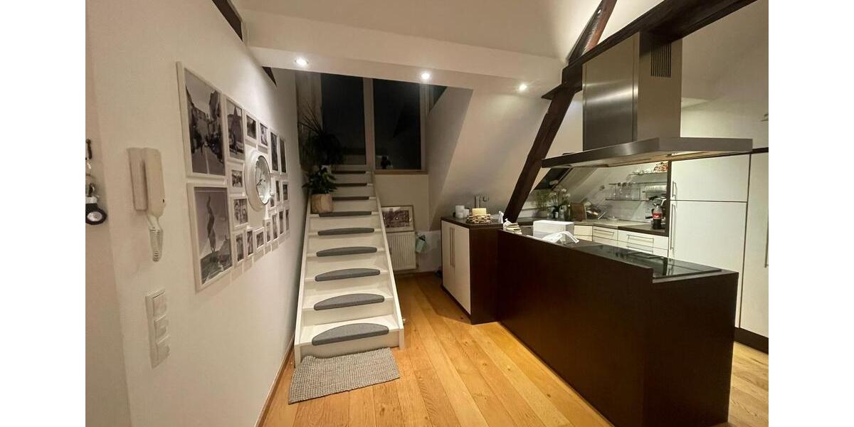 Dachgeschoßwohnung Andernach - 2 Zimmer, 78 m&sup2;, 930&euro; | Angebot:24849314