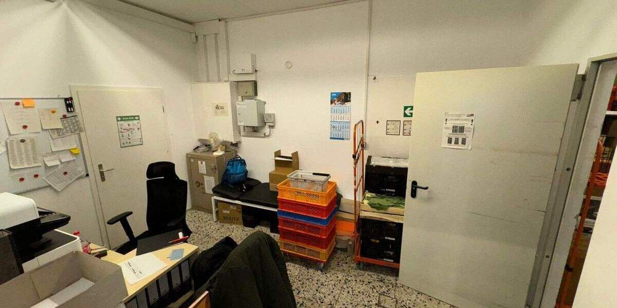 Gewerbeobjekt Kronberg Schönberg - 3 Zimmer, 2.900&euro; | Angebot:25772901