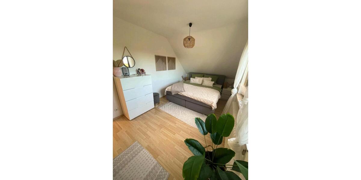 Etagenwohnung Petersberg - 2 Zimmer, 59 m&sup2;, 790&euro; | Angebot:24606078