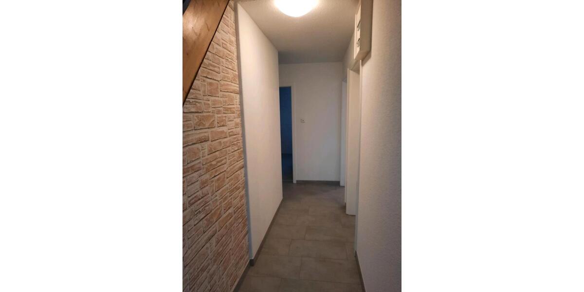 Etagenwohnung Edemissen - 1 Zimmer, 65 m&sup2;, 700&euro; | Angebot:26639390