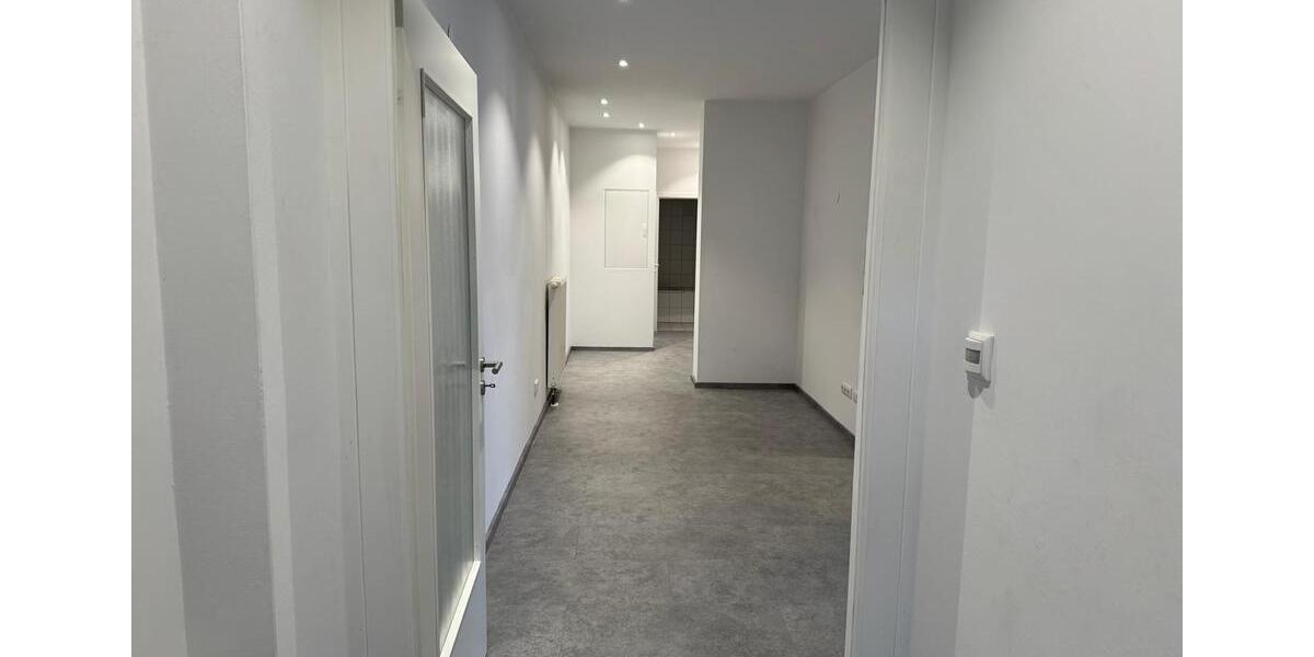 Erdgeschoßwohnung Haßfurt - 3 Zimmer, 78 m&sup2;, 950&euro; | Angebot:24870733