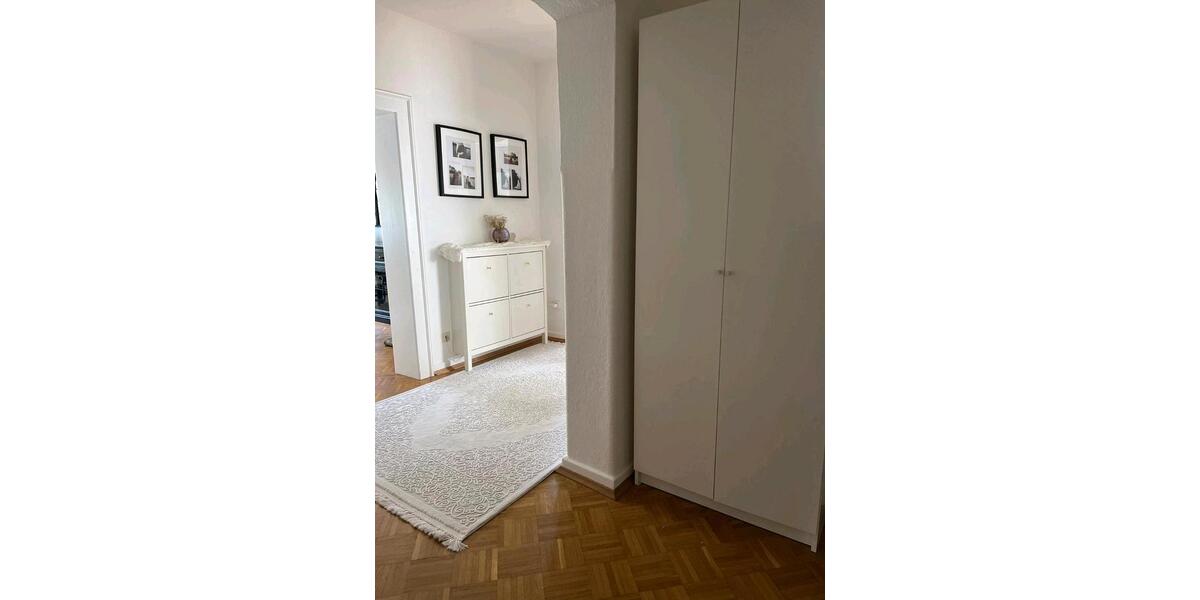 Zentrale Wohnung 96m² sofort verfügbar 3 zimmer