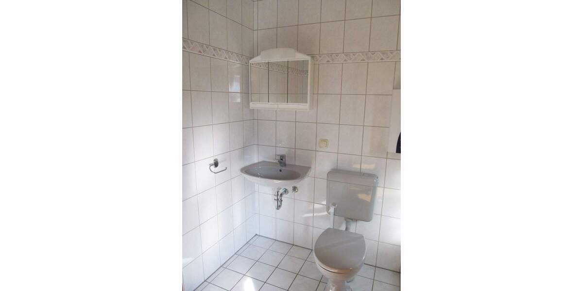 Etagenwohnung Weinheim Oberflockenbach - 1 Zimmer, 46 m&sup2;, 420&euro; | Angebot:24846802