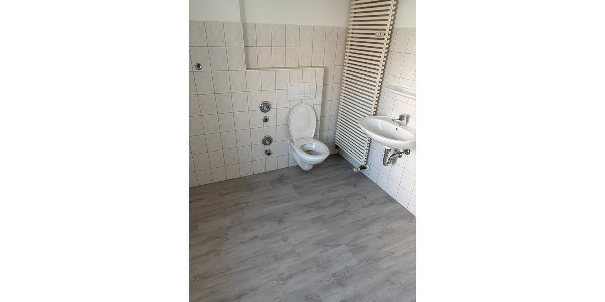 Etagenwohnung Sollstedt - 2 Zimmer, 55 m&sup2;, 565&euro; | Angebot:25432784