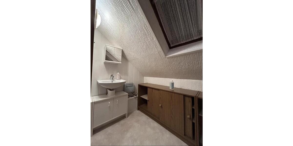 Dachgeschoßwohnung Bad Sobernheim - 3 Zimmer, 90 m&sup2;, 850&euro; | Angebot:25027105