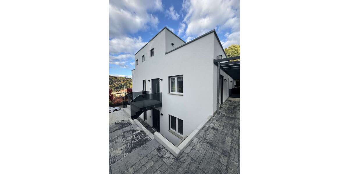 Wohnung zum Mieten in Wertheim 1.430 € 130 m² 3 zimmer