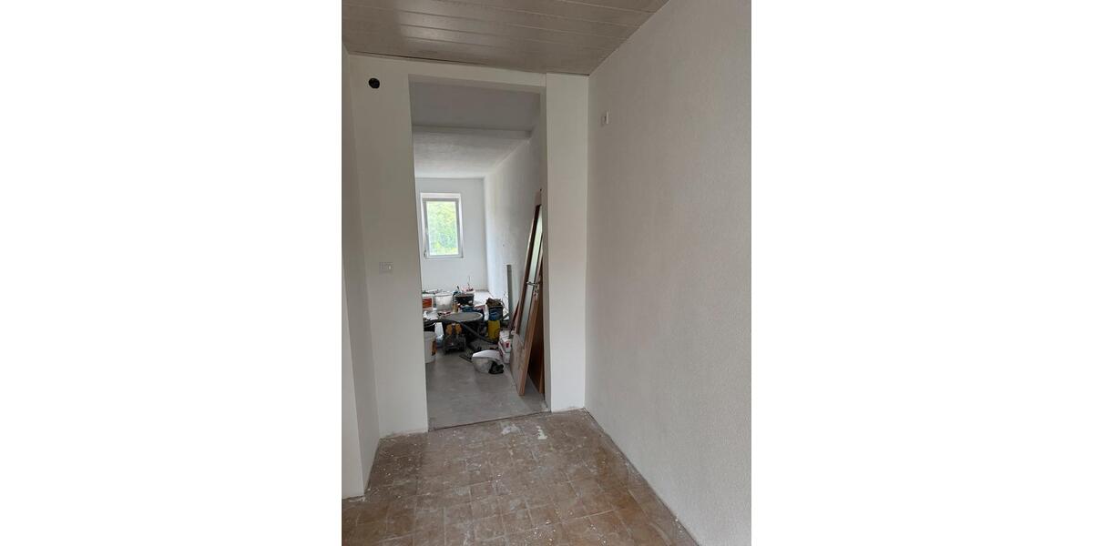 Dachgeschoßwohnung Backnang - 3 Zimmer, 73 m&sup2;, 1.050&euro; | Angebot:26519410