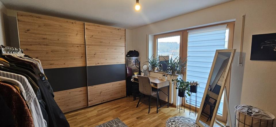 Etagenwohnung Winhöring - 4 Zimmer, 123 m&sup2;, 1.050&euro; | Angebot:25977074