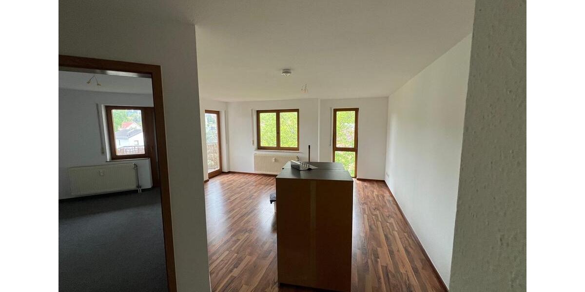 Etagenwohnung Freital - 2 Zimmer, 42 m&sup2;, 550&euro; | Angebot:26614618