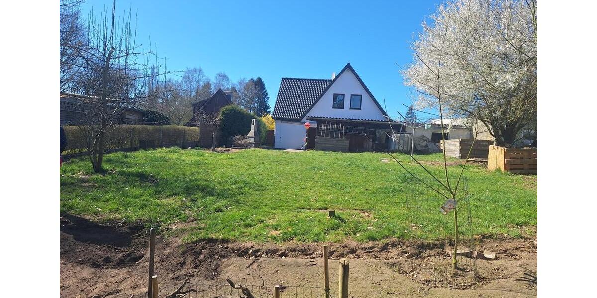 Doppelhaushälfte Lübeck Kücknitz - 3 Zimmer, 110 m&sup2;, 1.500&euro; | Angebot:26561538