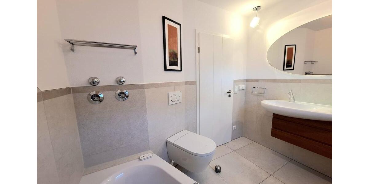 Erdgeschoßwohnung Chieming - 2.5 Zimmer, 81 m&sup2;, 1.130&euro; | Angebot:26585568