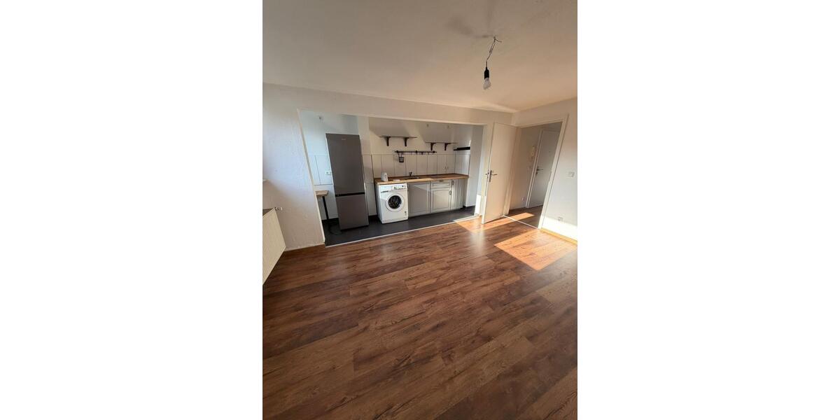 Dachgeschoßwohnung Essen Südviertel - 2 Zimmer, 49 m&sup2;, 590&euro; | Angebot:25292834
