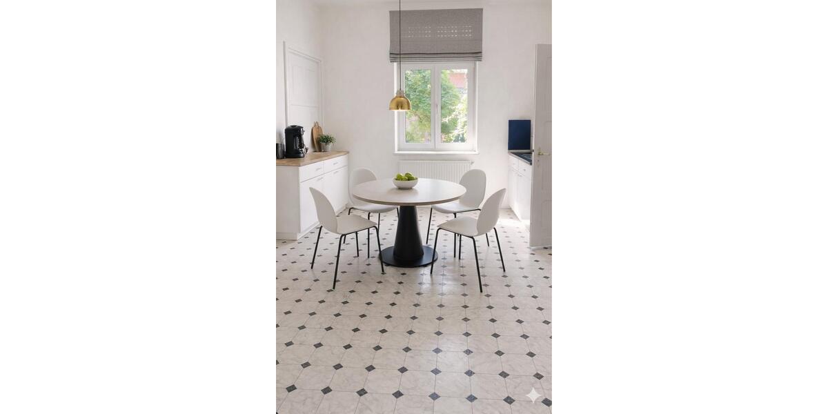 Hochparterre Dessau-Roßlau Brambach - 1 Zimmer, 63 m&sup2;, 335&euro; | Angebot:26049080