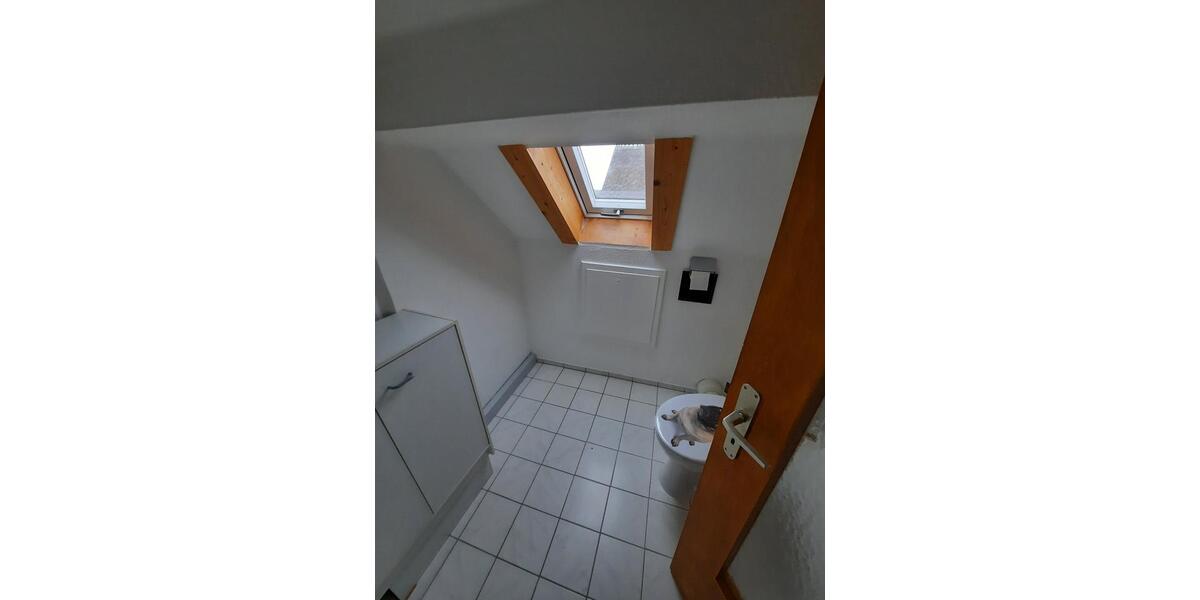 Dachgeschoßwohnung Bad Alexandersbad - 2 Zimmer, 35 m&sup2;, 270&euro; | Angebot:26702059