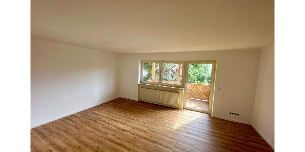 Etagenwohnung Weitramsdorf - 3 Zimmer, 77 m&sup2;, 710&euro; | Angebot:25406693