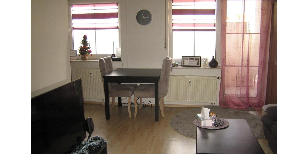 Schöne 2-Zimmer-Wohnung EG mit Südwestbalkon 2 zimmer