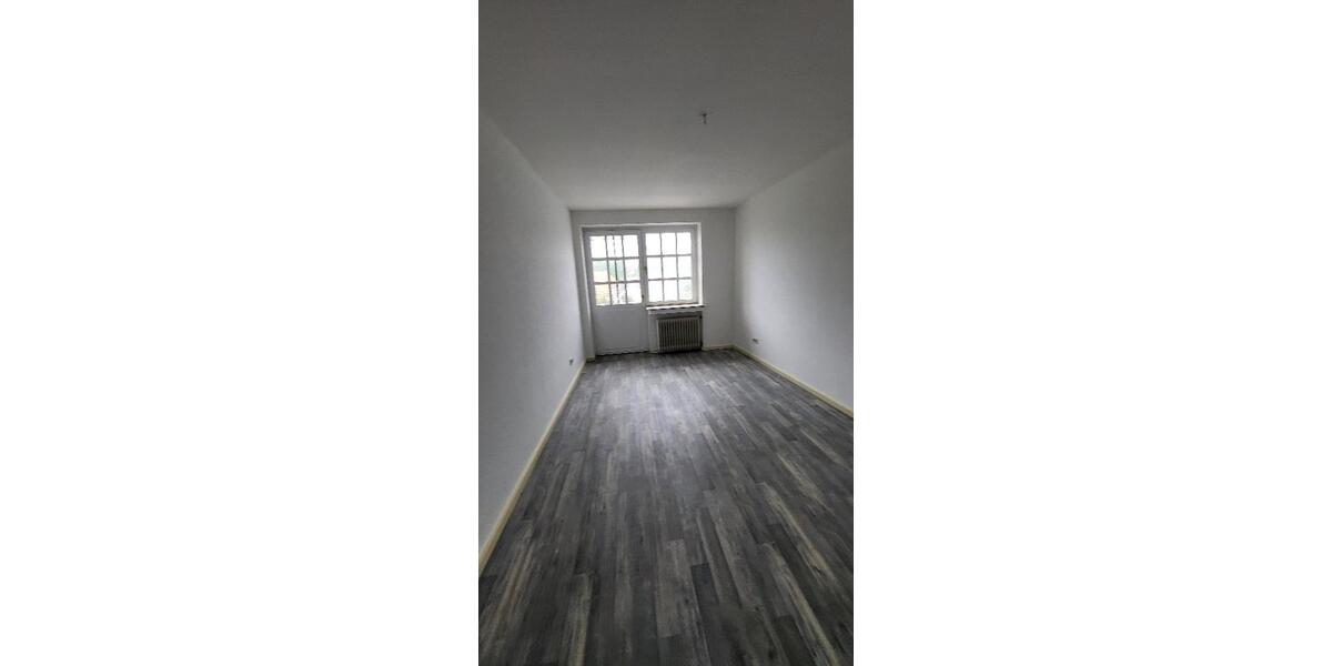 Dachgeschoßwohnung Herford - 3 Zimmer, 96 m&sup2;, 590&euro; | Angebot:26444030