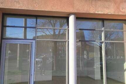 Einzelhandel in Halle 960 € 50 m²