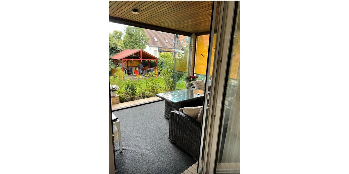 Einfamilienhaus Berlin Neukölln - 6 Zimmer, 250 m&sup2;, 3.500&euro; | Angebot:26443798