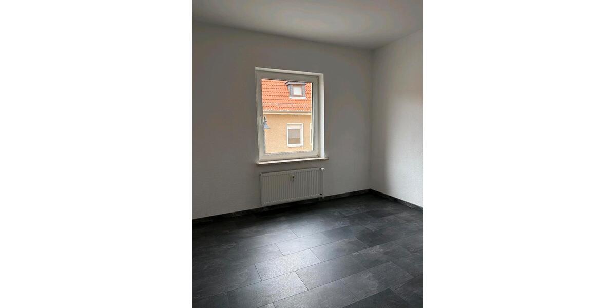 Etagenwohnung Gräfenhainichen - 2 Zimmer, 60 m&sup2;, 450&euro; | Angebot:26578502