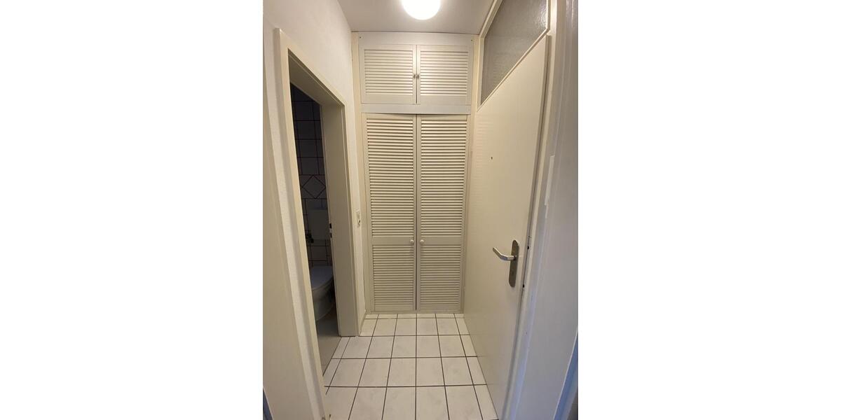 Helle, gut geschnittene 1-Zimmer-Wohnung mit Pantryküche 1 zimmer