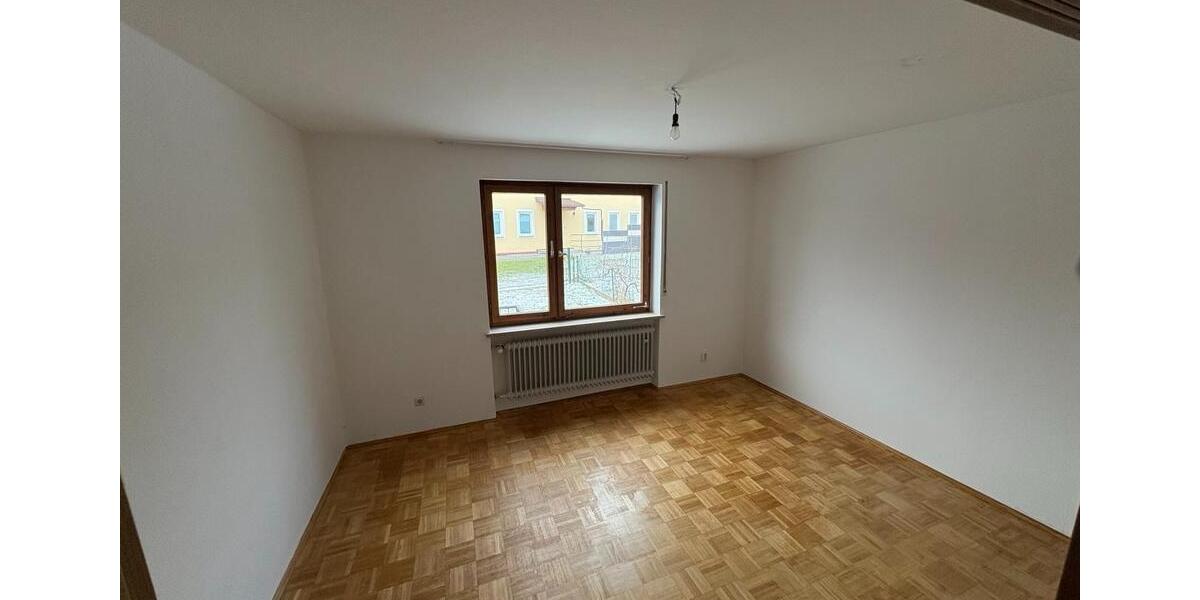 Wohnen auf Zeit Ottobrunn - 5 Zimmer, 15 m&sup2;, 751&euro; | Angebot:24387439