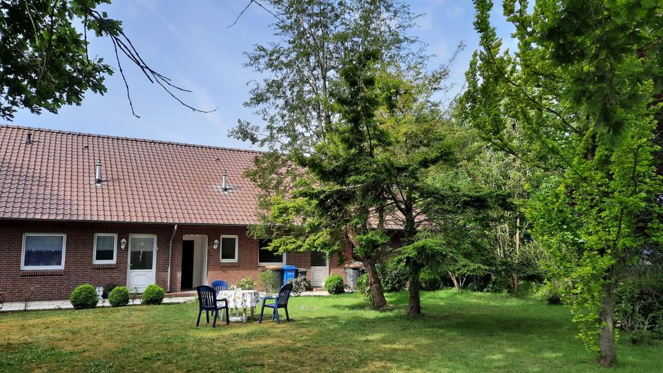 Etagenwohnung Zetel - 2 Zimmer, 100 m&sup2;, 900&euro; | Angebot:25305915