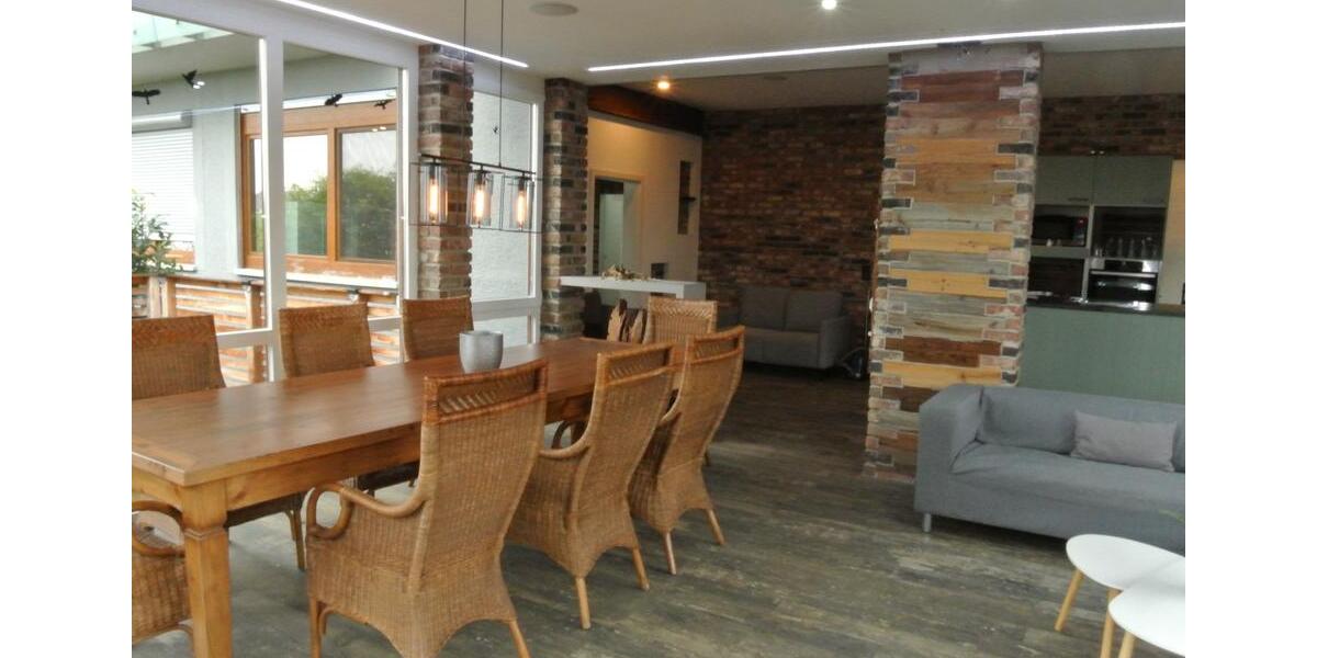 Wohnen auf Zeit Esslingen am Neckar Oberesslingen - 40 Zimmer, 29 m&sup2;, 19&euro; | Angebot:26038903