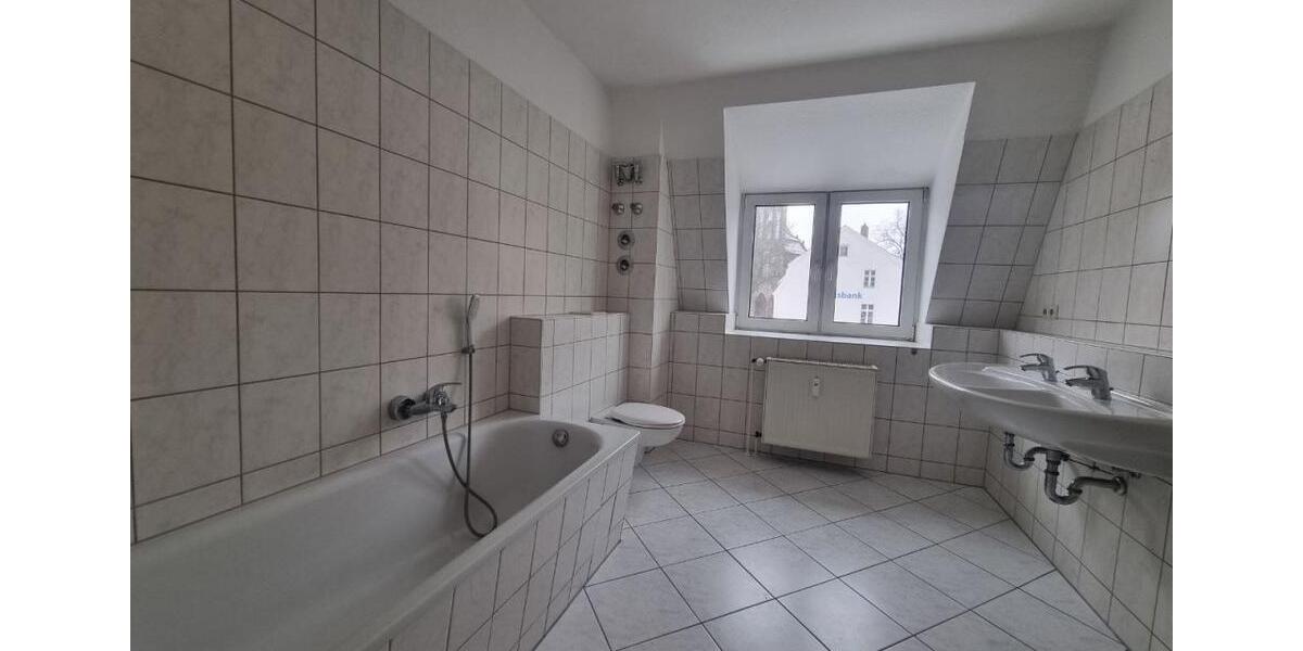 Dachgeschoßwohnung Bad Freienwalde (Oder) - 2 Zimmer, 69 m&sup2;, 449&euro; | Angebot:24718798