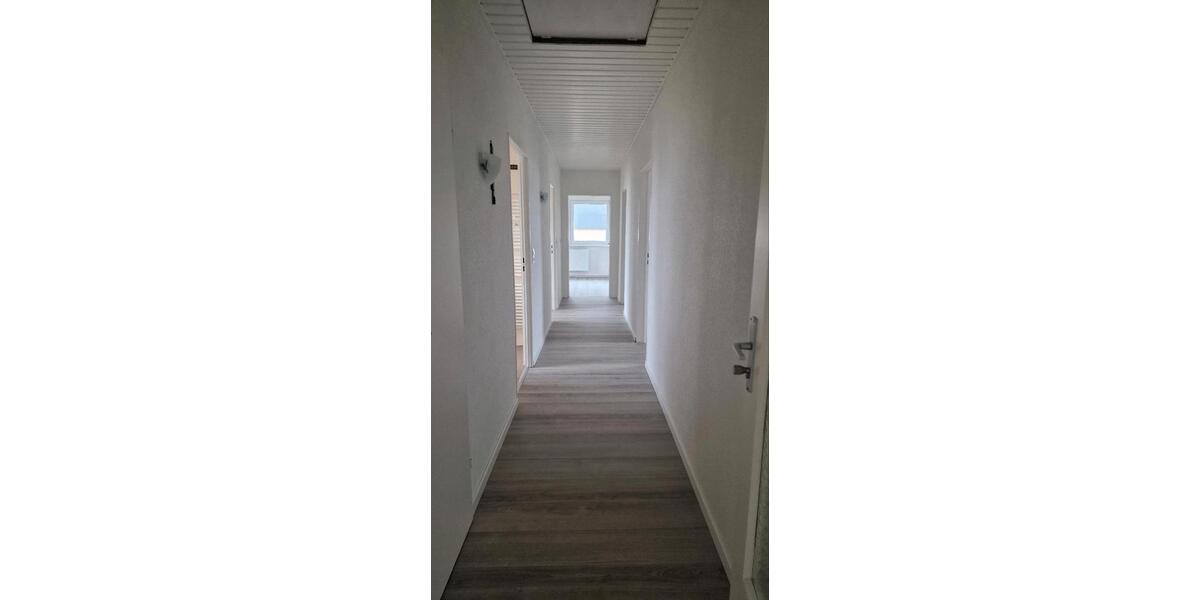 Bungalow Hermeskeil - 5 Zimmer, 157 m&sup2;, 1.200&euro; | Angebot:26234854