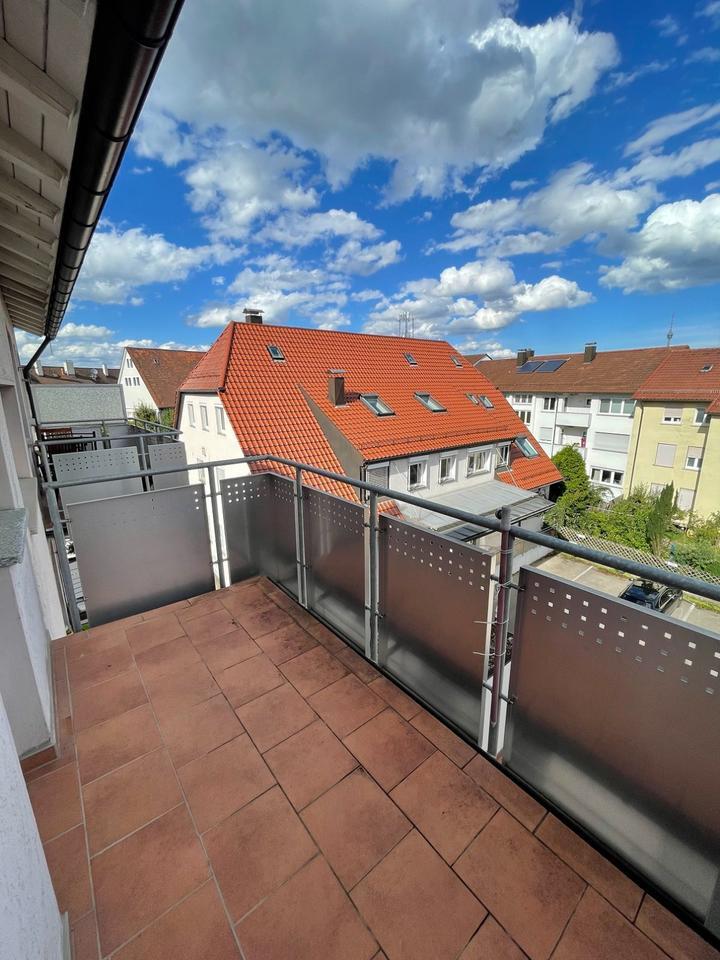 Zentral gelegene 3-Zimmer Wohnung mit Balkon in Degerloch