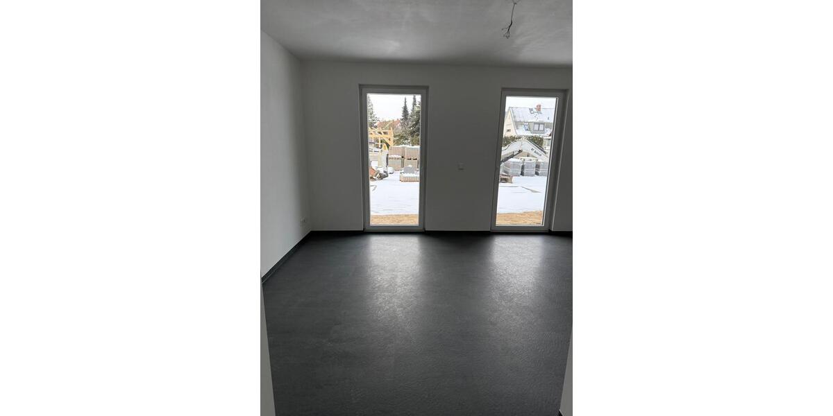 Erdgeschoßwohnung Waren (Müritz) - 2 Zimmer, 54 m&sup2;, 648&euro; | Angebot:25964717