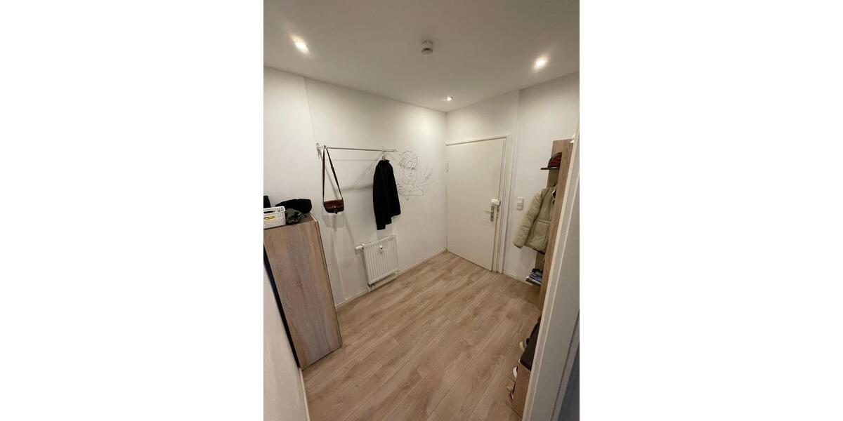 Dachgeschoßwohnung Nürnberg Gibitzenhof - 3 Zimmer, 80 m&sup2;, 700&euro; | Angebot:25022759