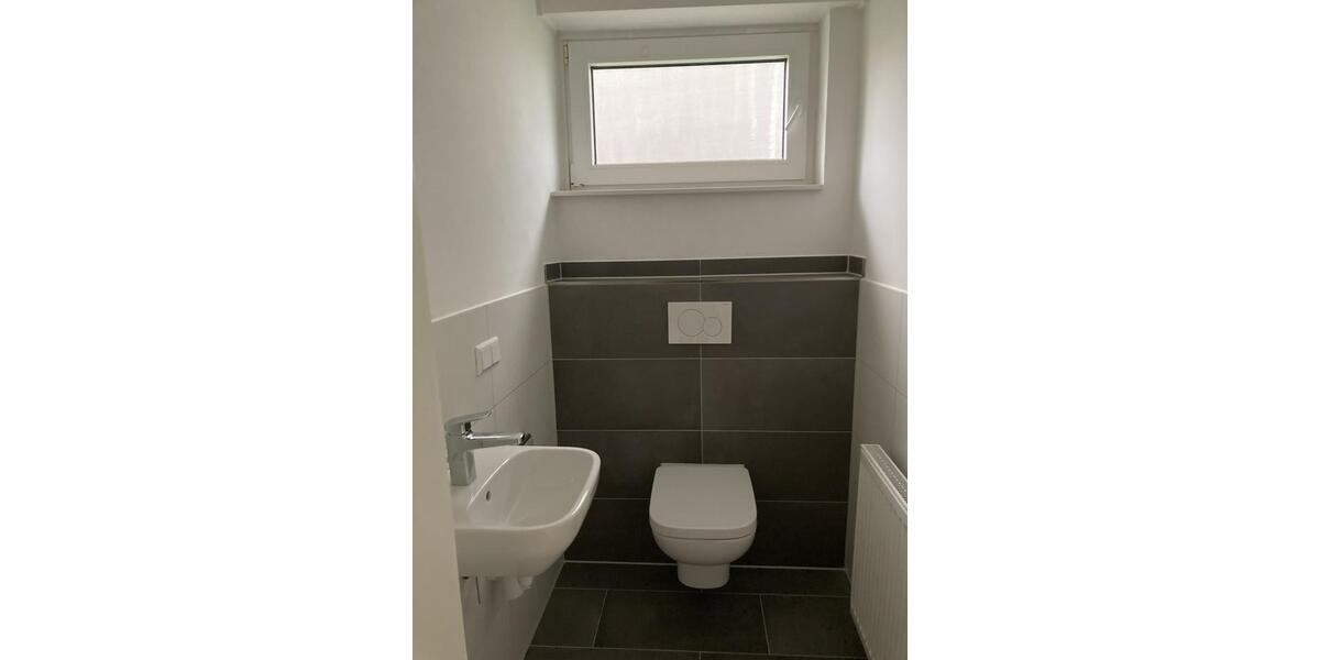 Erdgeschoßwohnung Kamp-Lintfort Lintfort - 4.5 Zimmer, 86 m&sup2;, 655&euro; | Angebot:24656195