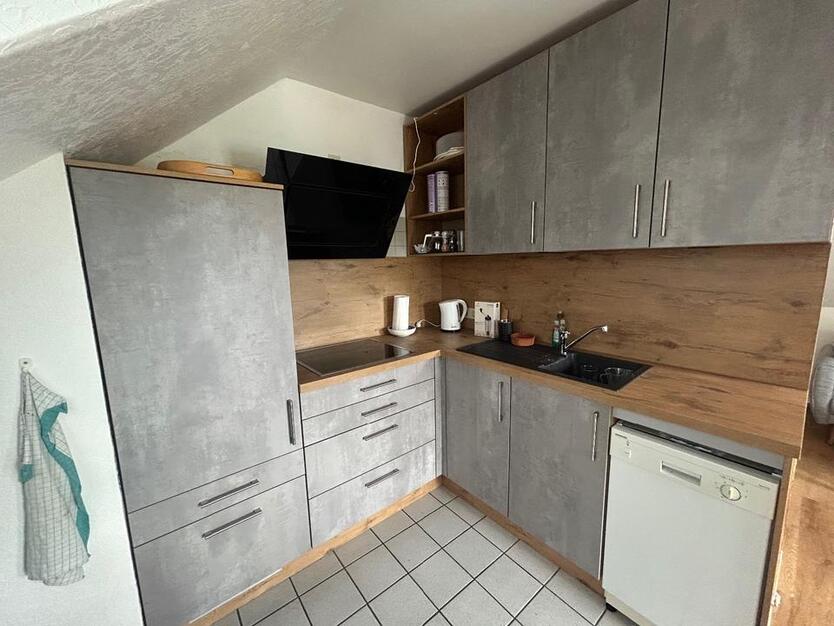 Möblierte Wohnung für 2-3 Monate ab September zu vermieten