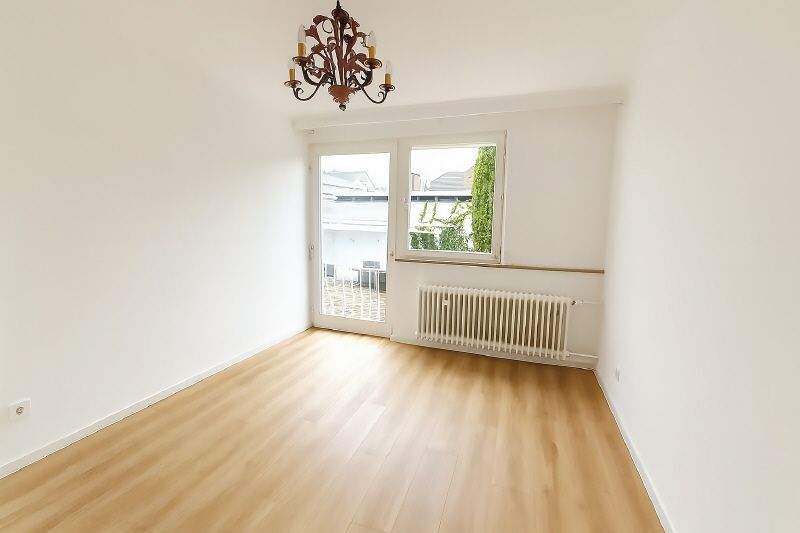 Berg am Starnberger See | Lichtdurchfluteter Bungalow mit uneinsehbarem Garten 4 zimmer