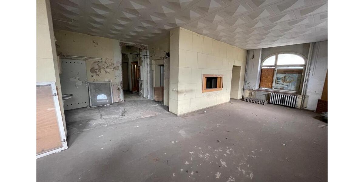 Mehrfamilienhaus, Wohnhaus Zwickau Zwickau-West - 40 Zimmer, 444 m&sup2;, 999&euro; | Angebot:19528589