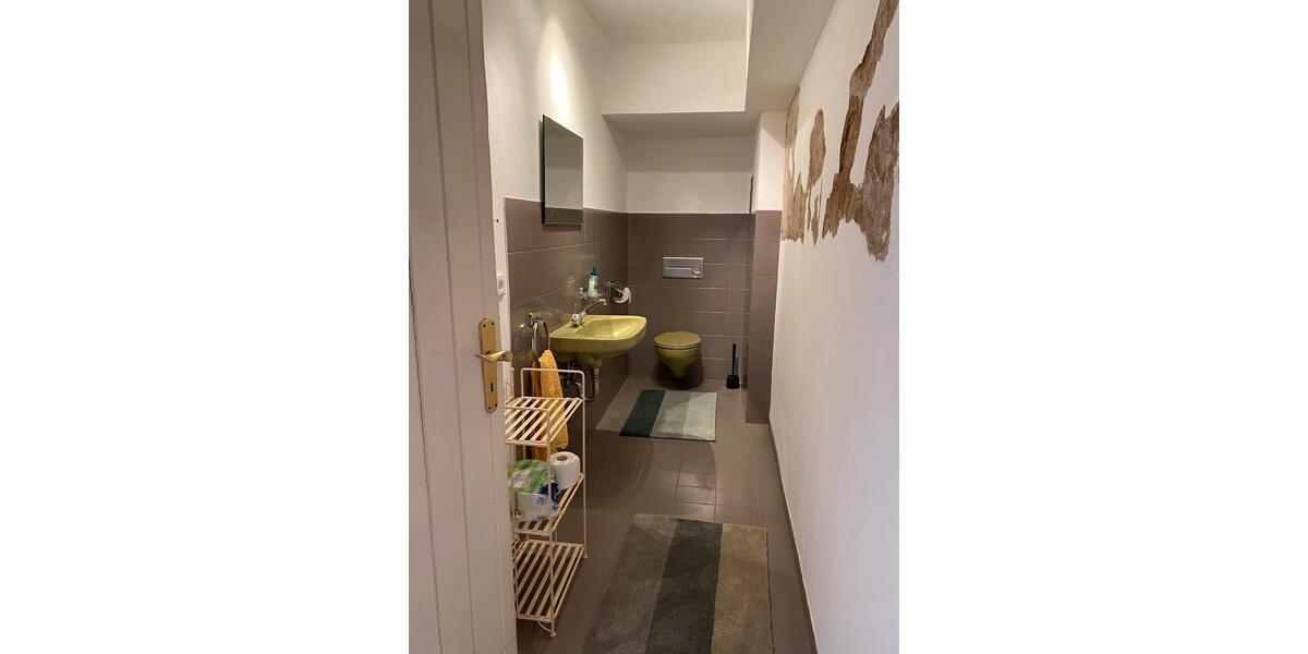 Wohnen auf Zeit Bubenreuth - 6 Zimmer, 200 m&sup2;, 28&euro; | Angebot:24582917