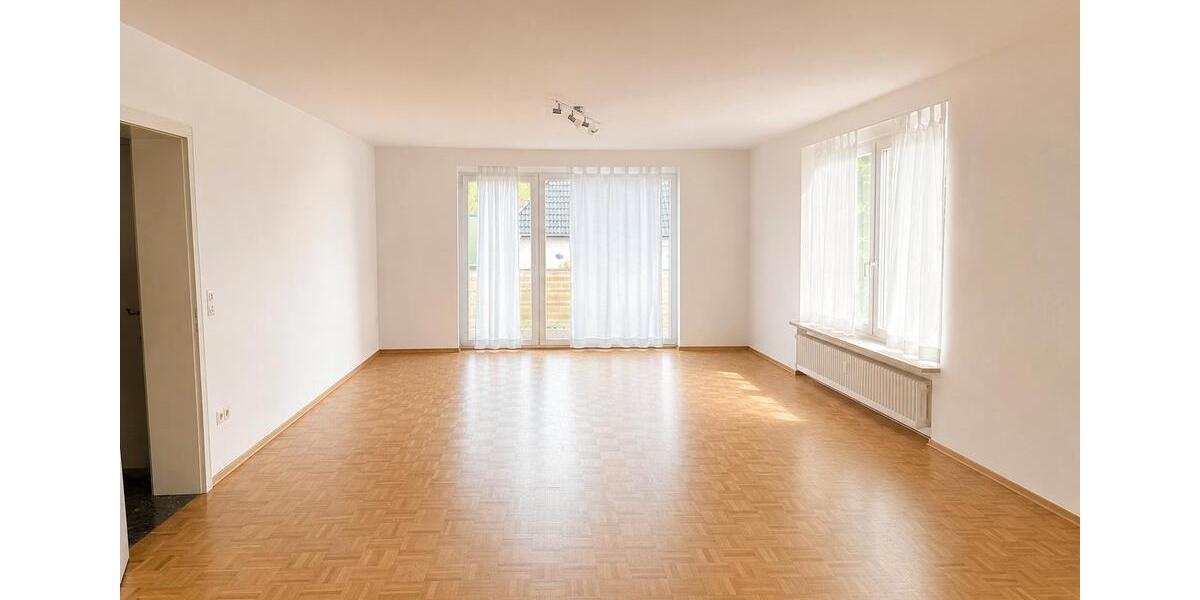 Erdgeschoßwohnung Flensburg - 3 Zimmer, 115 m&sup2;, 860&euro; | Angebot:26683835