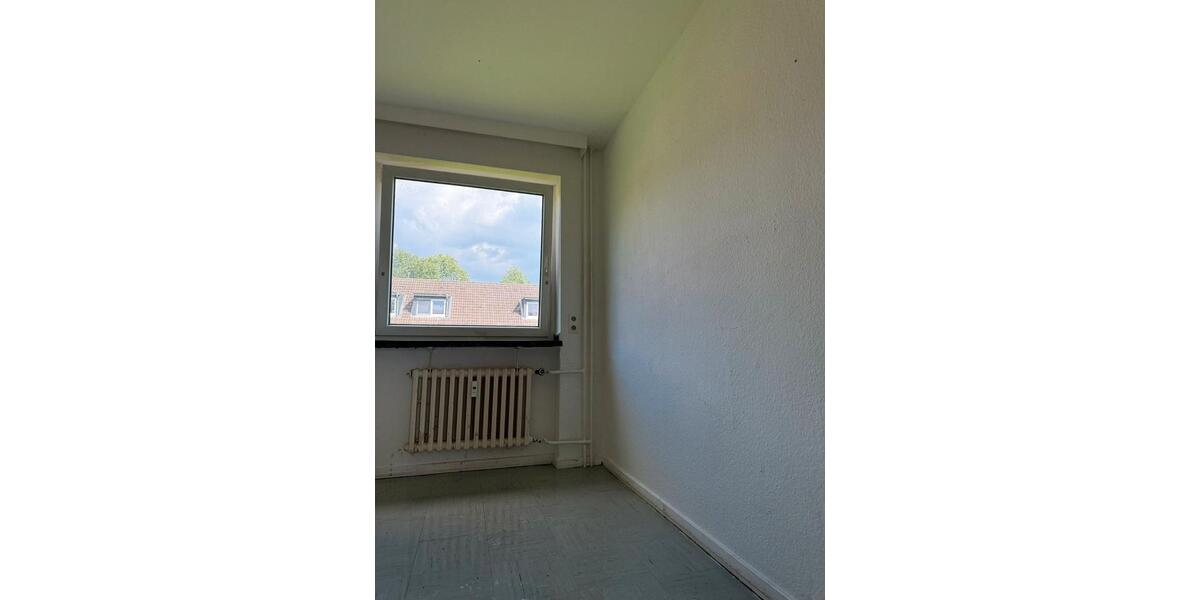 Etagenwohnung Schwarzenbek - 4 Zimmer, 80 m&sup2;, 900&euro; | Angebot:26095391