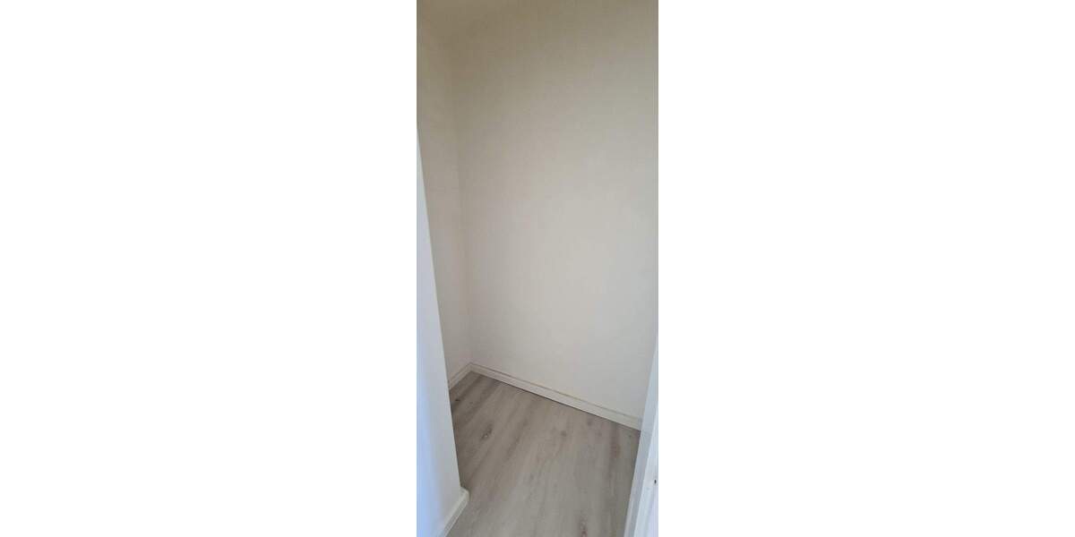 Etagenwohnung Ludwigshafen am Rhein Mitte - 2 Zimmer, 68 m&sup2;, 850&euro; | Angebot:24425830