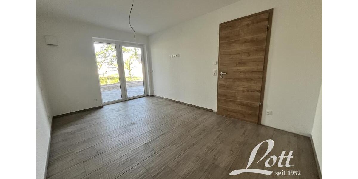 Erdgeschoßwohnung Apen - 3 Zimmer, 89 m&sup2;, 950&euro; | Angebot:24771923