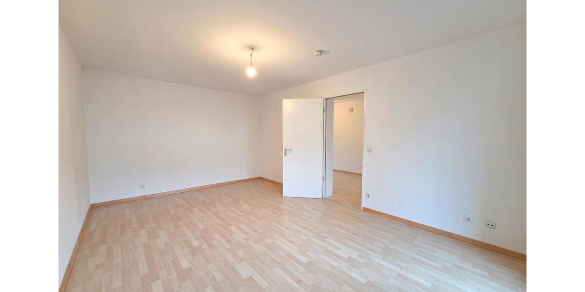 Etagenwohnung Unterschleißheim - 3 Zimmer, 86 m&sup2;, 1.395&euro; | Angebot:25364690