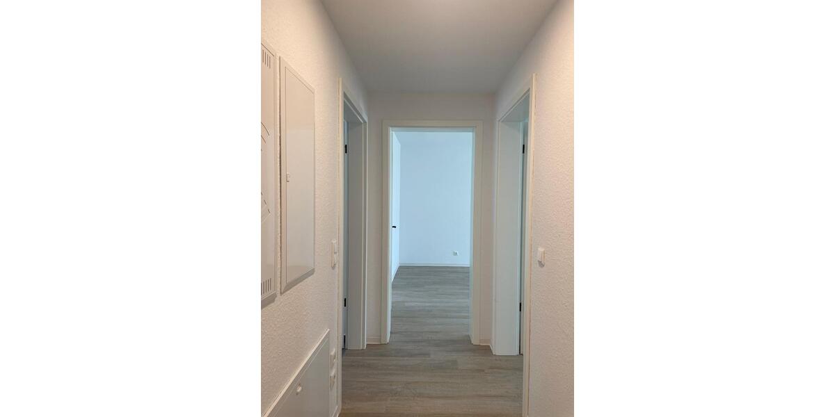 Etagenwohnung Oederan - 4 Zimmer, 99 m&sup2;, 695&euro; | Angebot:26547174